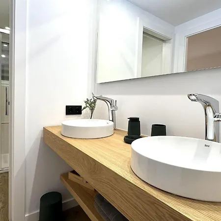 Apartamento Duplex Frente Al Mar, Piscina Panoramica, Dos Pkg *