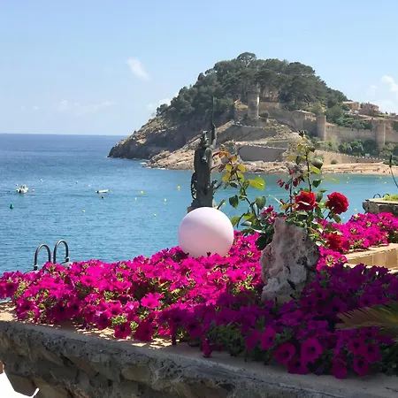 Duplex Frente Al Mar, Piscina Panoramica, Dos Pkg Apartment Tossa de Mar